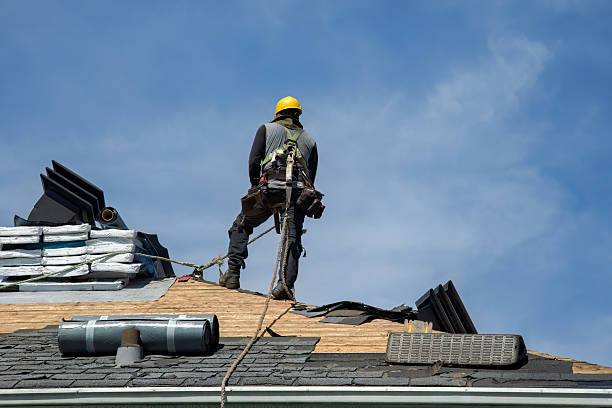 Professional Gutter Installation technician working in Archer, IA